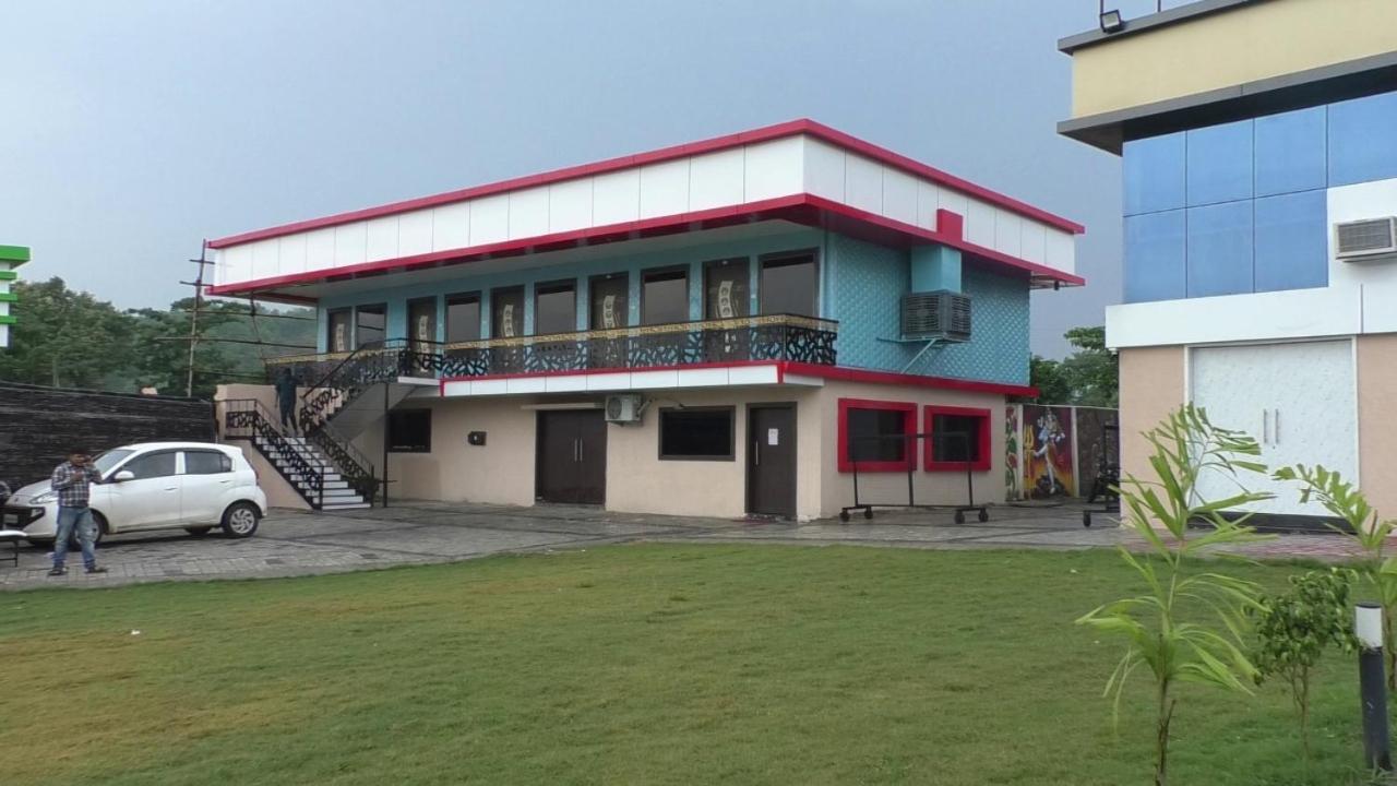 Midwaay Resort Patratu Exterior foto